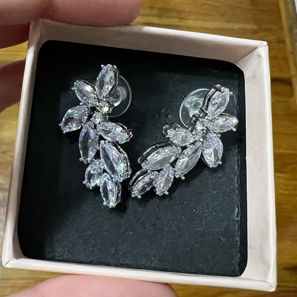 New in Box silver diamond shaped wedding earrings